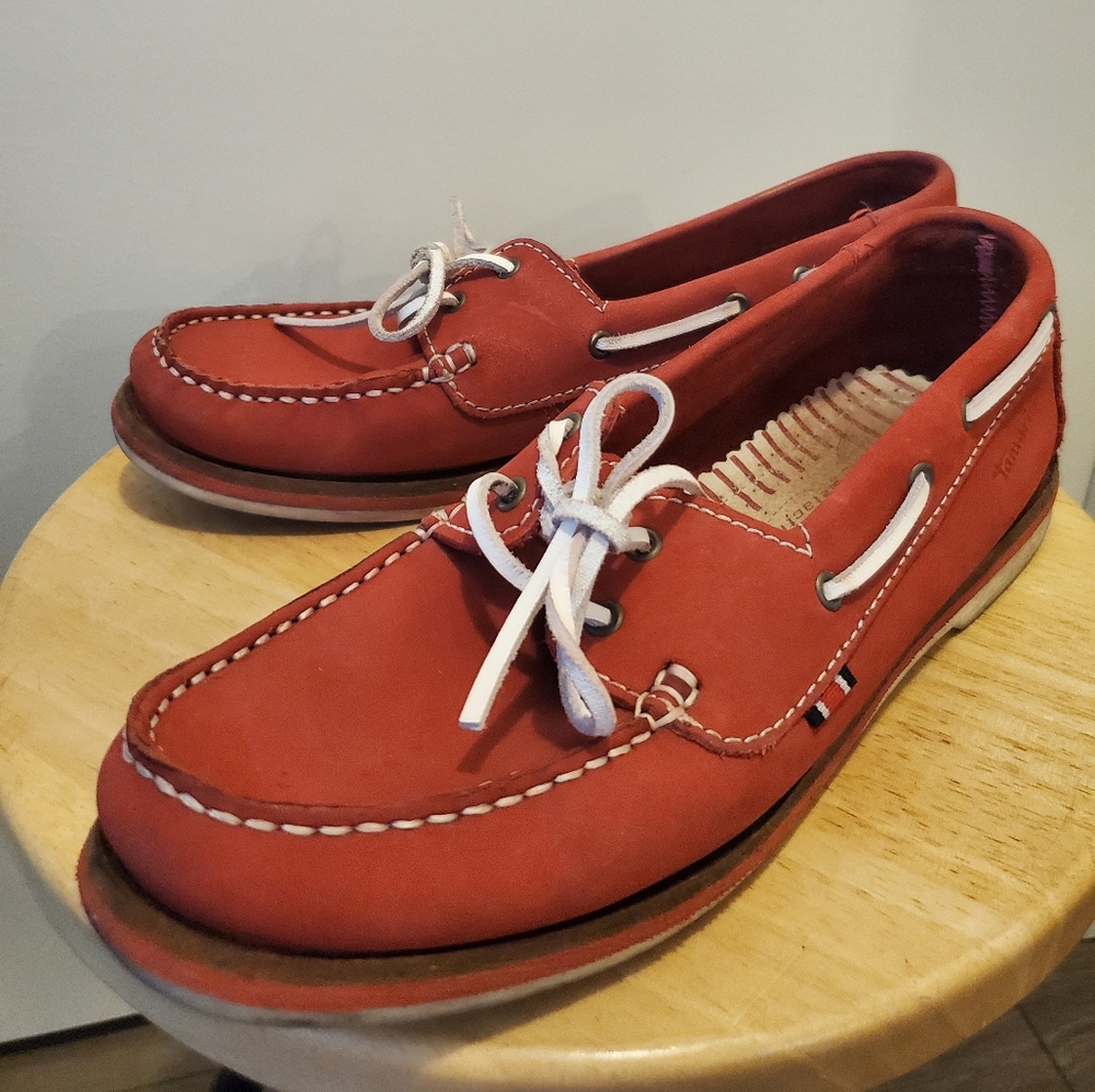Premium leather boat shoes